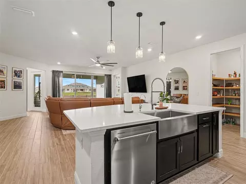 Kitchen - 7474 Sea Manatee St, Parrish, FL 34219 photo 3 of 3