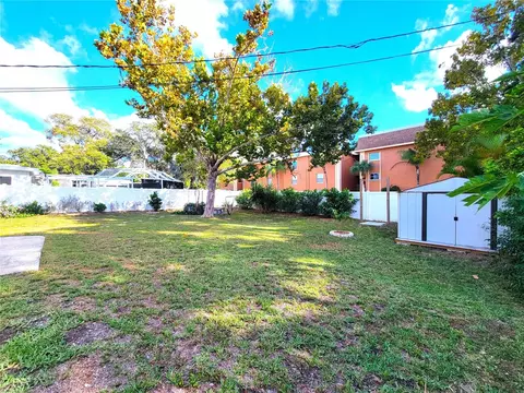 Exterior - 14196 Jeff Rd, Largo, FL 33774 photo 12 of 18