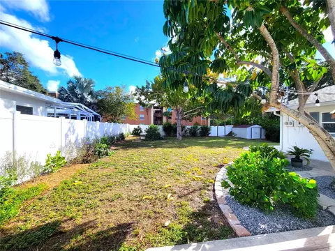 Exterior - 14196 Jeff Rd, Largo, FL 33774 photo 5 of 18