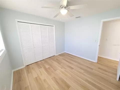 Bedroom - 14196 Jeff Rd, Largo, FL 33774 photo 6 of 16