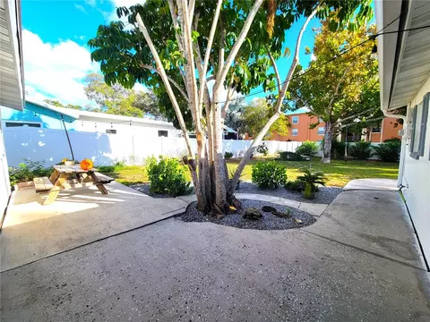 Exterior - 14196 Jeff Rd, Largo, FL 33774 photo 14 of 18