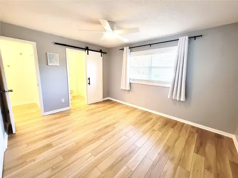 Bedroom - 14196 Jeff Rd, Largo, FL 33774 photo 1 of 16