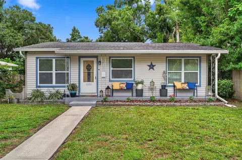 1226 49th Ave N, Saint Petersburg, FL 33703