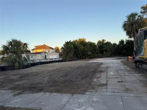 2220 18th St S, Saint Petersburg, FL 33712