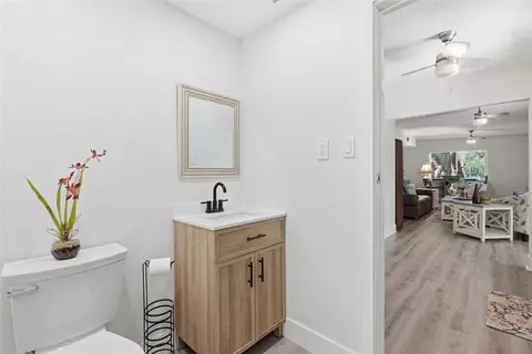 Bath - 1516 Adele Pl, Largo, FL 33770 photo 2 of 4