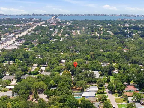 View/Area - 1516 Adele Pl, Largo, FL 33770 photo 8 of 11