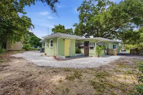 Exterior - 1516 Adele Pl, Largo, FL 33770 photo 11 of 18