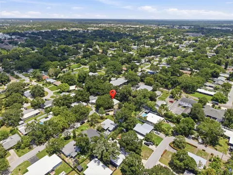 View/Area - 1516 Adele Pl, Largo, FL 33770 photo 7 of 11
