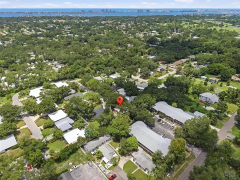 View/Area - 1516 Adele Pl, Largo, FL 33770 photo 2 of 11