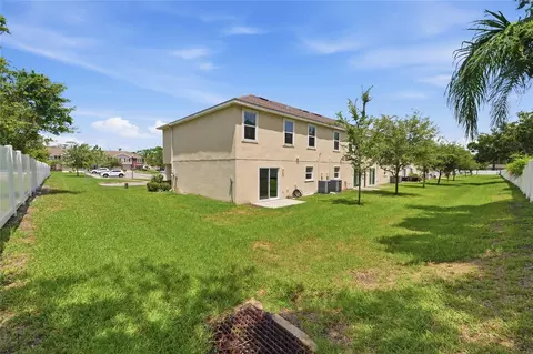 Exterior - 10421 Rivercrest Dr, Riverview, FL 33578 photo 5 of 11