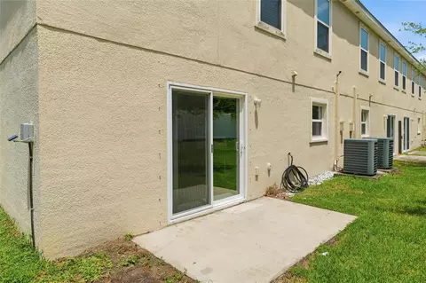 Exterior - 10421 Rivercrest Dr, Riverview, FL 33578 photo 6 of 11