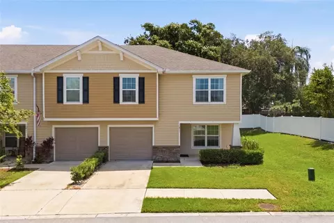 Exterior - 10421 Rivercrest Dr, Riverview, FL 33578 photo 2 of 11