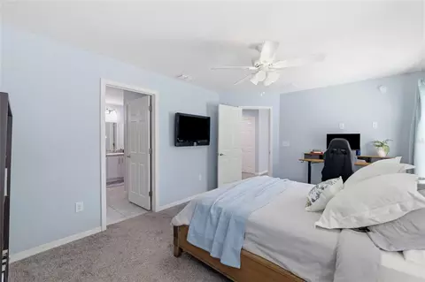 Bedroom - 10421 Rivercrest Dr, Riverview, FL 33578 photo 3 of 7