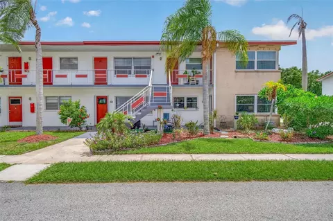 1900 58th Ave N #14, Saint Petersburg, FL 33714