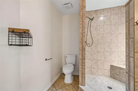 Bath - 12486 Centennial St, Spring Hill, FL 34609 photo 2 of 4