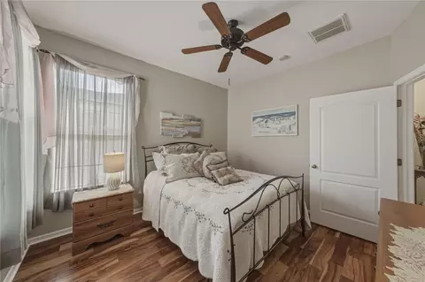 Bedroom - 11322 Cambray Creek Loop, Riverview, FL 33579 photo 2 of 6
