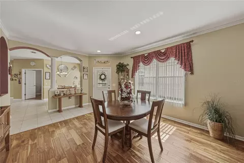 Dining - 11322 Cambray Creek Loop, Riverview, FL 33579 photo 2 of 4