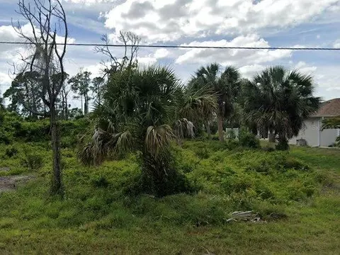6611 David Blvd, Port Charlotte, FL 33981