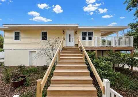 Exterior - 8017 Mays Ave, Riverview, FL 33578 photo 4 of 7