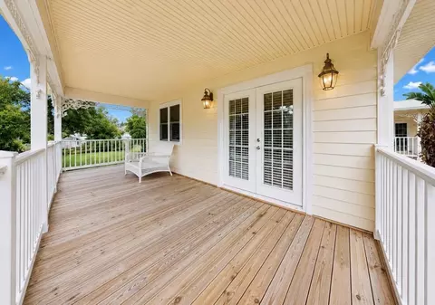 Exterior - 8017 Mays Ave, Riverview, FL 33578 photo 3 of 7