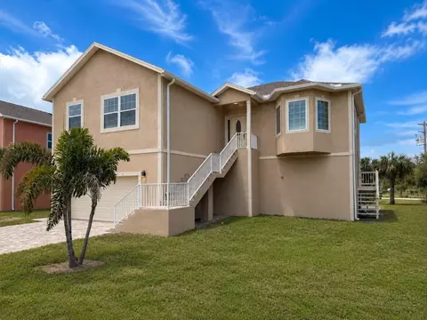 1083 S Pointe Alexis Dr, Tarpon Springs, FL 34689