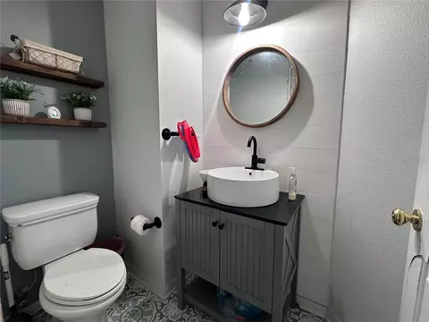 Bath - 11116 Hoffner Edge Dr, Riverview, FL 33579 photo 1 of 4