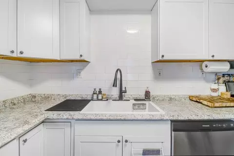 Kitchen - 11110 Hackney Dr, Riverview, FL 33578 photo 2 of 2