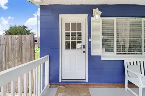 Exterior - 11110 Hackney Dr, Riverview, FL 33578 photo 4 of 8