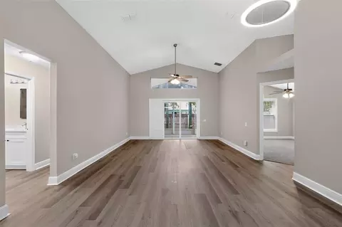 Living - Undisclosed, Riverview, FL 33569 photo 2 of 3