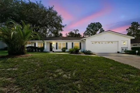 507 Rollingview Dr, Temple Terrace, FL 33617