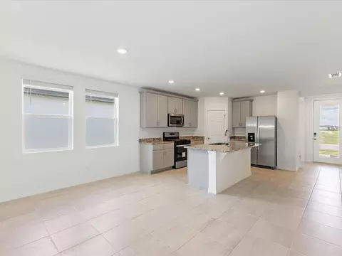 Kitchen - 4530 Eagle Perch Ct, Saint Cloud, FL 34772 photo 1 of 4