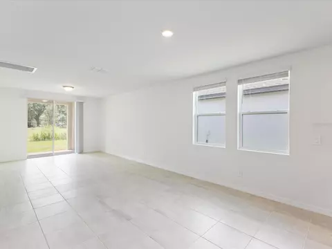 Living - 4530 Eagle Perch Ct, Saint Cloud, FL 34772 photo 1 of 3