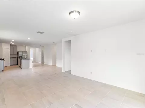 Living - 4530 Eagle Perch Ct, Saint Cloud, FL 34772 photo 3 of 3