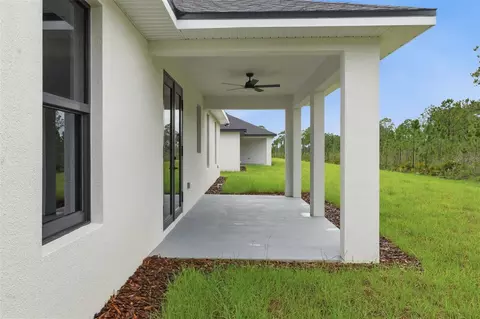 Exterior - 7224 Granada Blvd, Sebring, FL 33872 photo 5 of 7