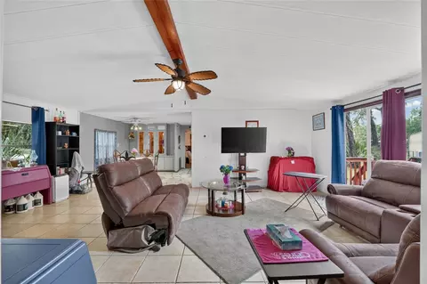 Living - 842 N Equal Pt, Lecanto, FL 34461 photo 4 of 5