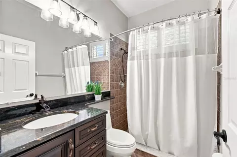 Bath - 10113 Cannon Dr, Riverview, FL 33578 photo 1 of 4