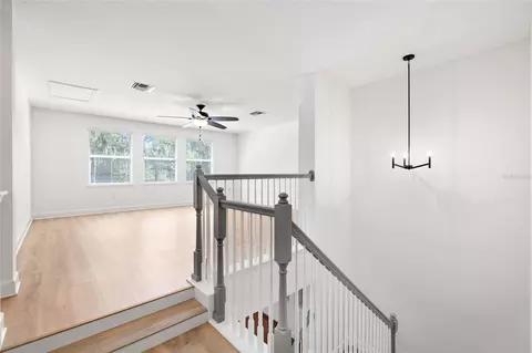 Entry Way - 15910 Ternglade Dr, Lithia, FL 33547 photo 3 of 4