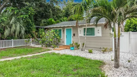 5458 6th Ave N, Saint Petersburg, FL 33710