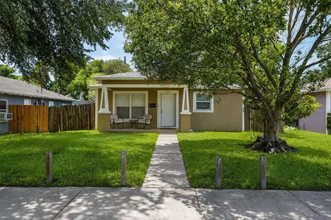 2621 6th St S, Saint Petersburg, FL 33705