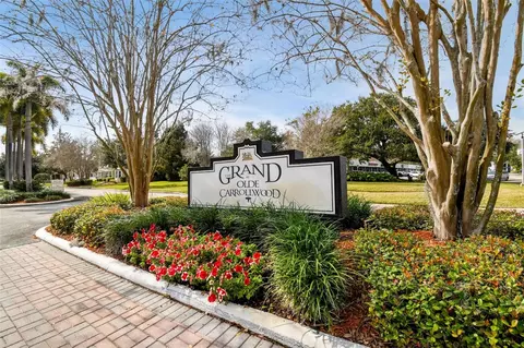10387 Carrollwood Ln #303, Tampa, FL 33618