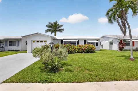 719 SW 18th St, Boynton Beach, FL 33426