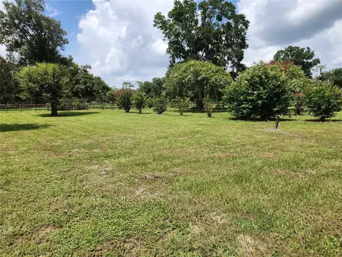 3903 Powerline Rd, Lithia, FL 33547 photo 2