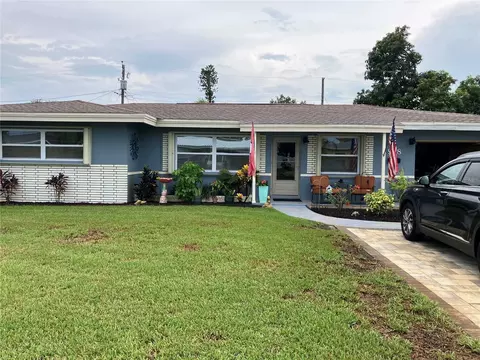 968 62nd Pl S, Saint Petersburg, FL 33705