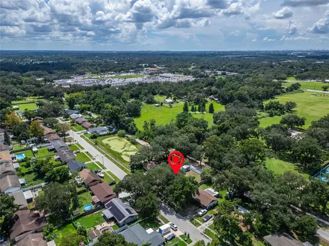 View/Area - 1229 Oak Valley Dr, Seffner, FL 33584 photo 14 of 18