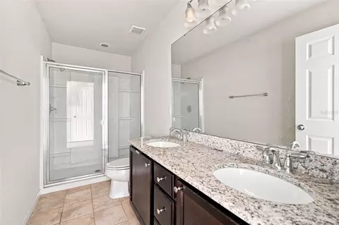 Bath - 4755 Somerset Hill Ln, Riverview, FL 33578 photo 2 of 2