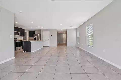 Living - 11722 White Willow Ln, Riverview, FL 33569 photo 3 of 4