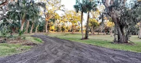 11105 Winn Rd, Riverview, FL 33569 photo 3