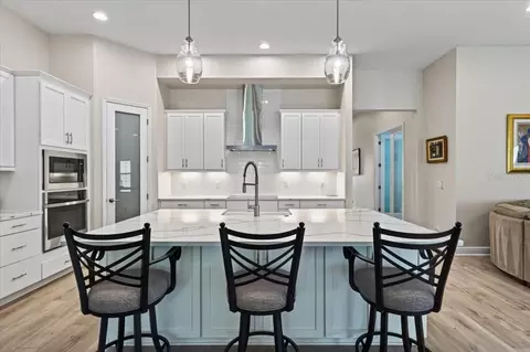 Kitchen - 9145 Warm Springs Cir, Parrish, FL 34219 photo 3 of 7