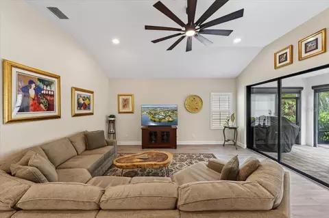 Living - 9145 Warm Springs Cir, Parrish, FL 34219 photo 4 of 5