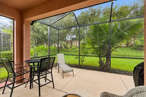 Exterior - 161 Shell Falls Dr, Apollo Beach, FL 33572 photo 4 of 9